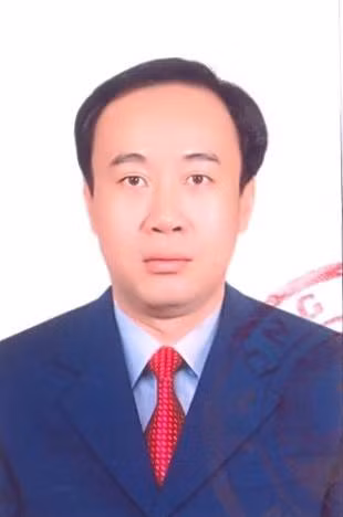 Ông Nguyễn Sỹ Hiệp. Ông Nguyễn Sỹ Hiệp.