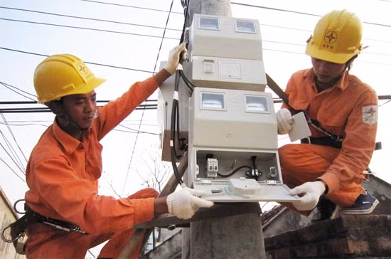 Giá điện luôn là chủ đề gây thắc mắc lớn trong dư luận.