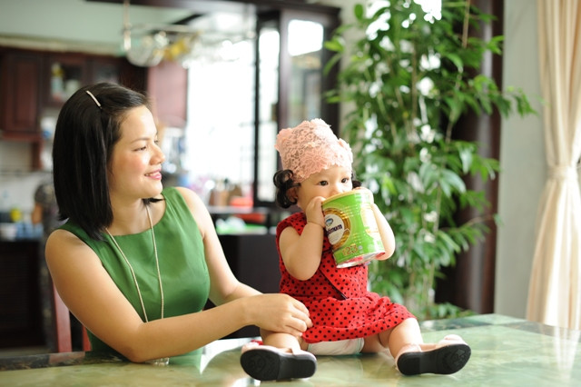 Hãy là người tiêu dùng thông minh khi lựa chọn sữa cho bé Hãy là người tiêu dùng thông minh khi lựa chọn sữa cho bé