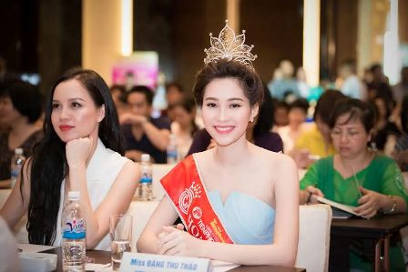Đương kim Hoa hậu Đặng Thu Thảo