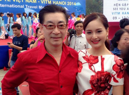 Diễn viên Lục Tiểu Linh Đồng và diễn viên Lan Phương Diễn viên Lục Tiểu Linh Đồng và diễn viên Lan Phương