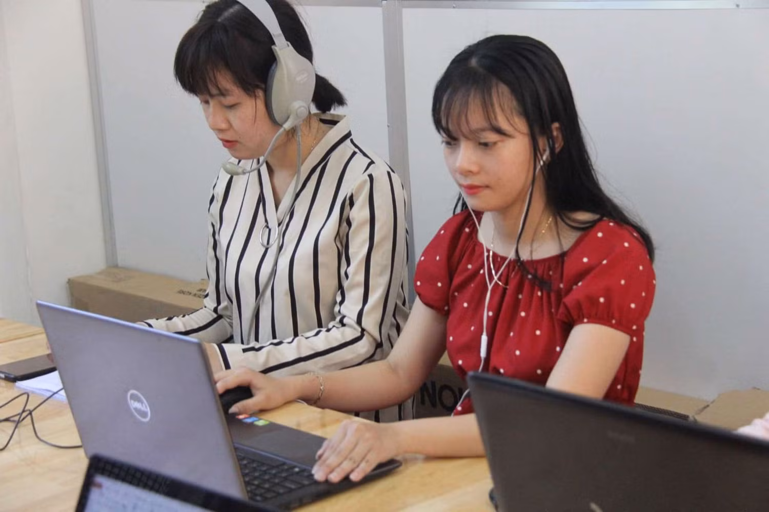Giáo viên giảng dạy online trong mùa dịch Covid-19. Ảnh: AN Giáo viên giảng dạy online trong mùa dịch Covid-19. Ảnh: AN