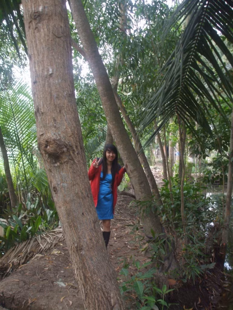 Mình thích đi hát và nhảy múa, thích được đi chơi xa xa, hi mọi người bình chọn cho mình nhiều nhiều nhé