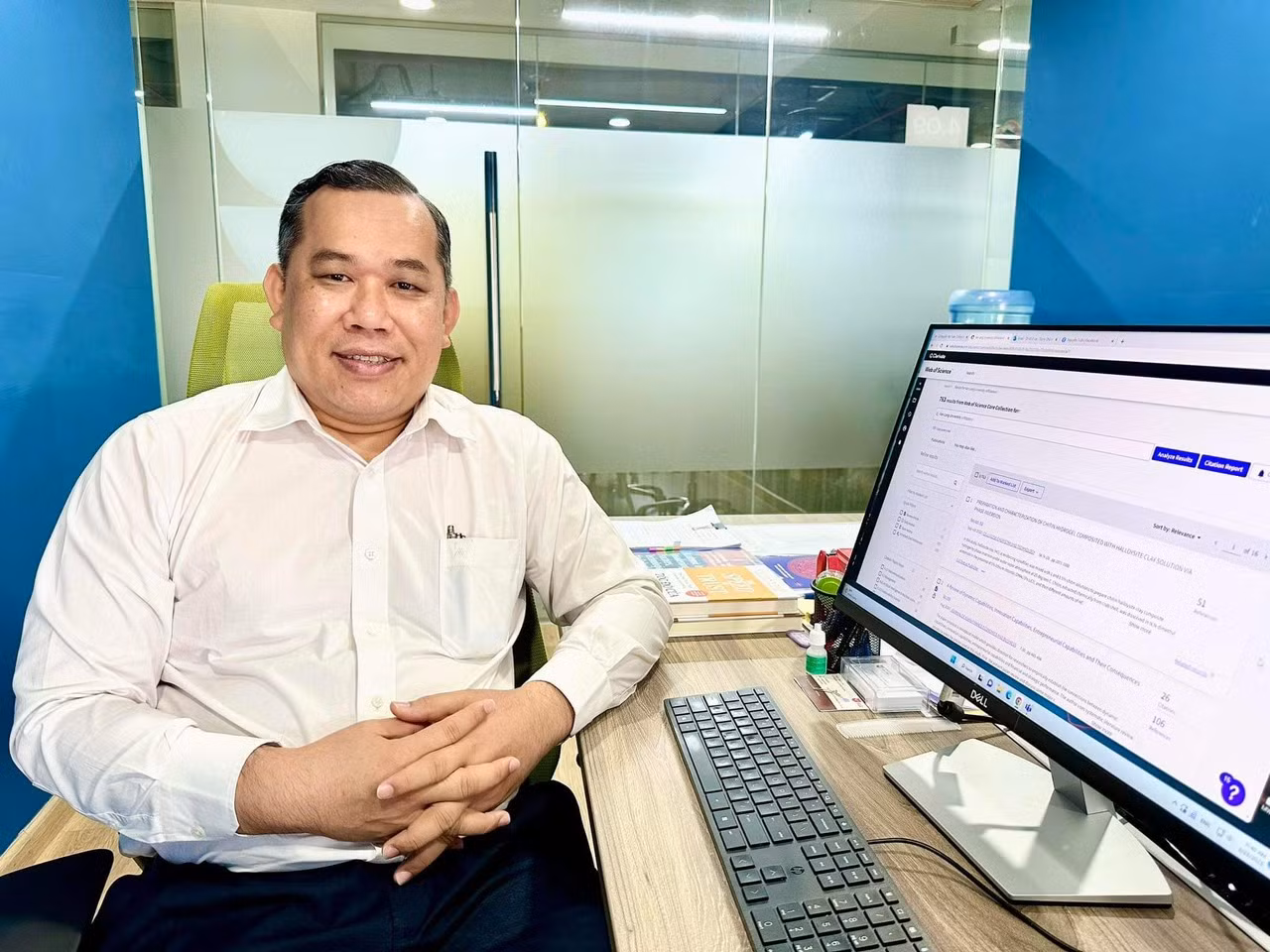 Tiến sĩ Lê Văn Út - Trưởng nhóm nghiên cứu Đo lường khoa học và Chính sách quản trị nghiên cứu, Trường Đại học Văn Lang. Ảnh: NVCC Tiến sĩ Lê Văn Út - Trưởng nhóm nghiên cứu Đo lường khoa học và Chính sách quản trị nghiên cứu, Trường Đại học Văn Lang. Ảnh: NVCC