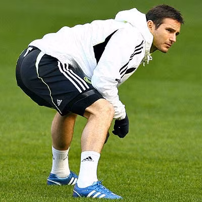 Một số hình ảnh hài hước của Lampard.