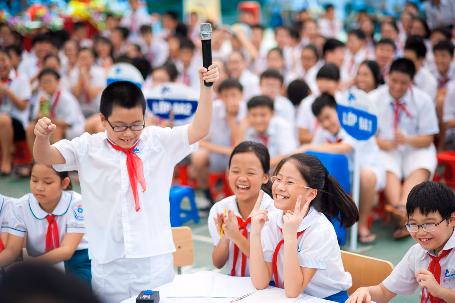 Một người bị hoãn thi Olympic, bốn người nhỡ việc! ảnh 3