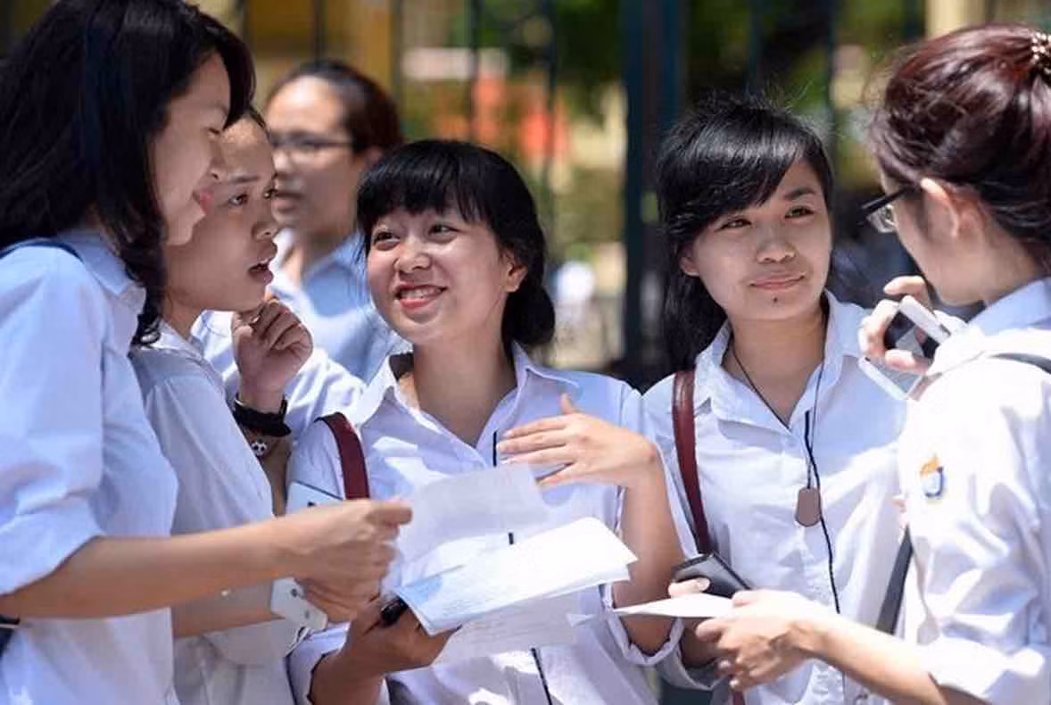 Vì sao Bộ Giáo dục bỏ quy định “điểm sàn” Đại học 2017? (Ảnh: giaoduc.net.vn)