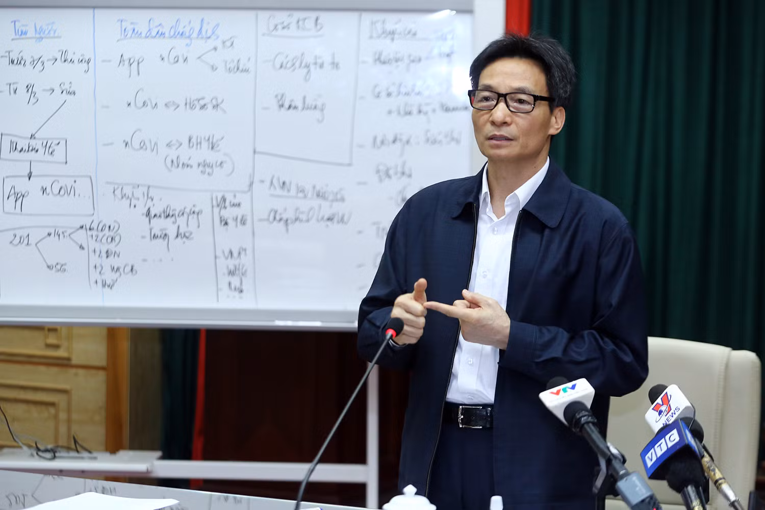 Phó Thủ tướng Vũ Đức Đam phát biểu. Ảnh: VGP