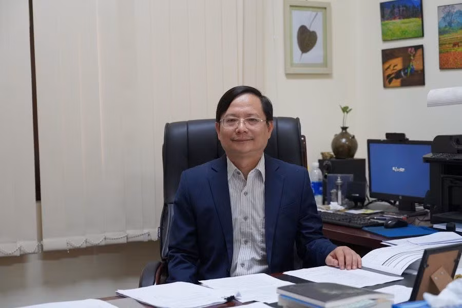 PGS.TSKH. Vũ Hoàng Linh, Hiệu trưởng Trường Đại học Khoa học Tự nhiên (Đại học Quốc gia Hà Nội) được bầu làm Chủ tịch Hội Toán học Việt Nam nhiệm kỳ 2023-2028. Ảnh: hus.vnu.edu.vn.