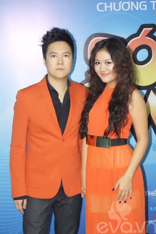 Ăn mặc cùng tone màu