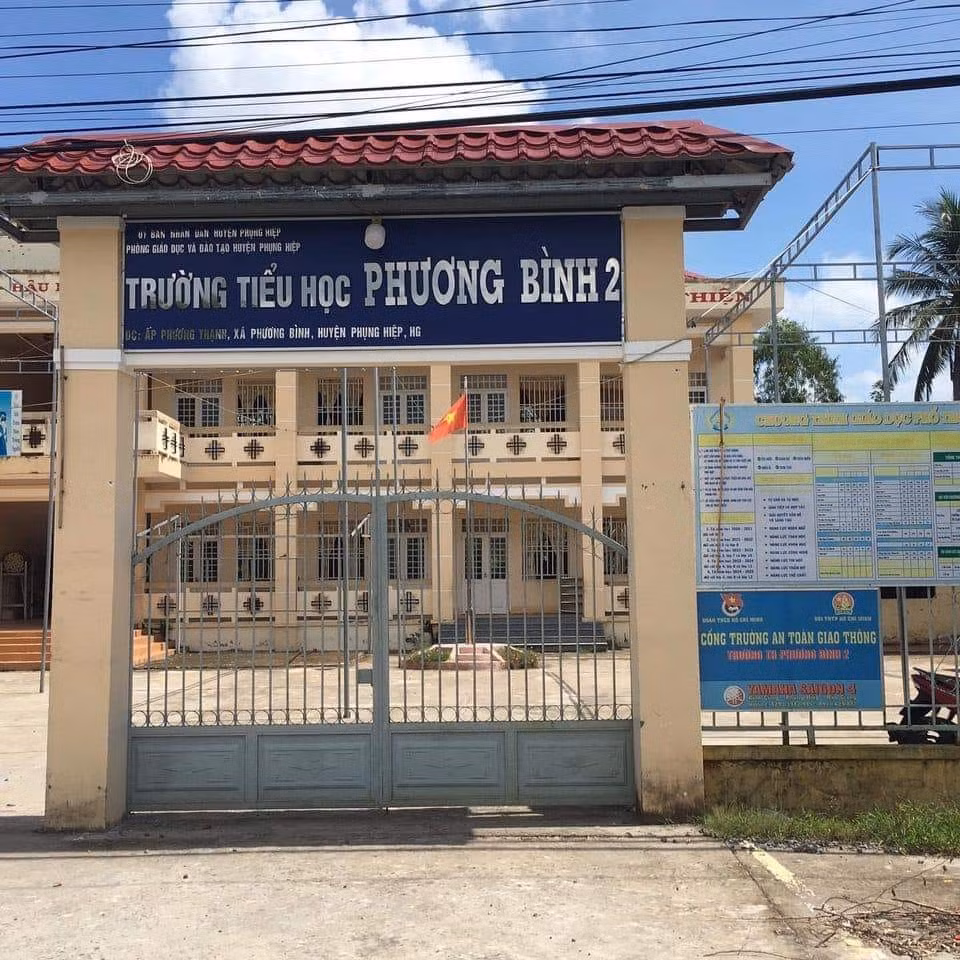THPB2PhungHiep.jpg