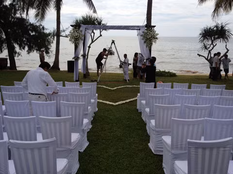 Quang cảnh toàn bộ tiệc cưới. Ảnh: D.D.