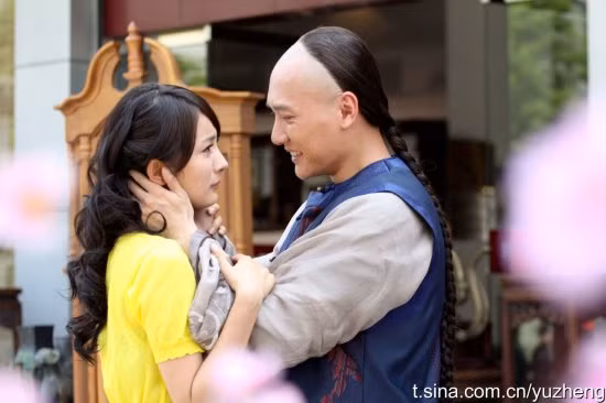 Trần Thanh Xuyên (Dương Mịch) và Bát A Ca (Phùng Thiệu Phong) phim “Cung tỏa tâm ngọc”.