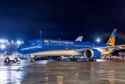 Nếu lãnh đạo Vietnam Airlines chỉ đạo để trăm người chờ một, đó là lộng quyền ảnh 1 Nếu lãnh đạo Vietnam Airlines chỉ đạo để trăm người chờ một, đó là lộng quyền ảnh 1
