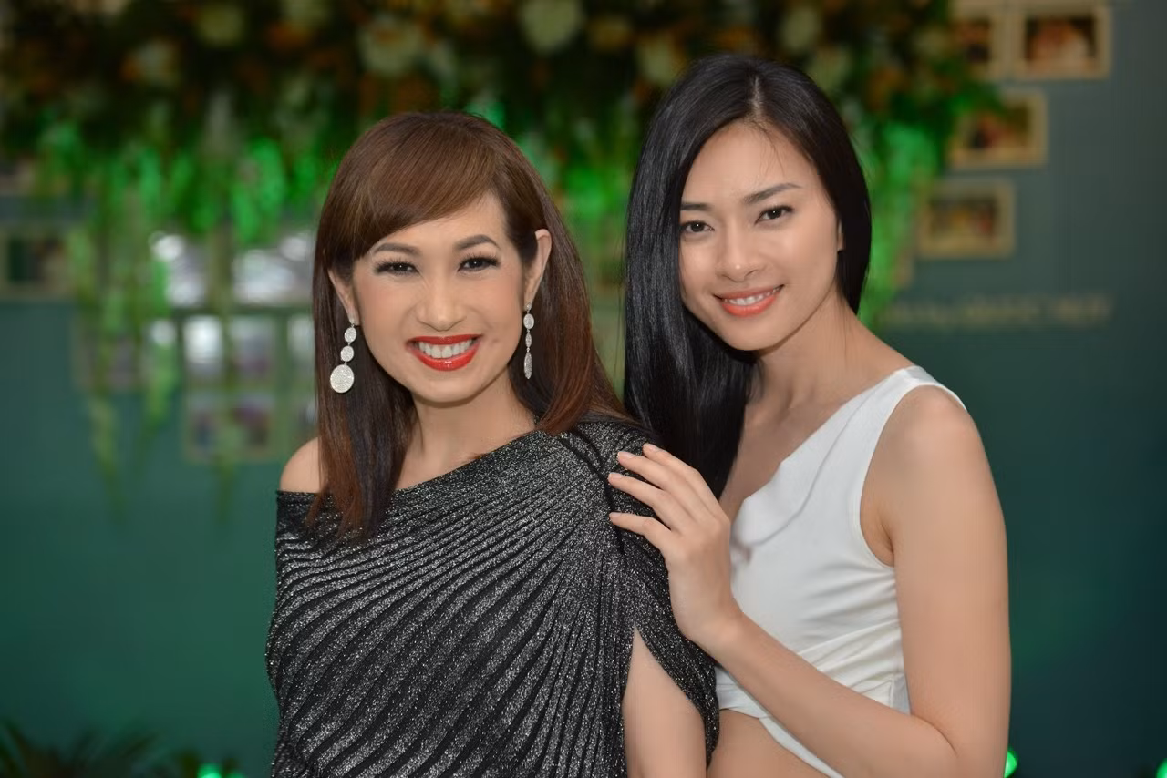 Và sự đặc biệt đó còn dành cho danh ca hải ngoại Ý Lan.