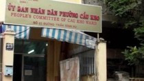 UBND phường Cầu Kho đặt ra nhiều yêu cầu gây khó khăn cho quá trình tác nghiệp báo chí (Ảnh: diachiso.vn) UBND phường Cầu Kho đặt ra nhiều yêu cầu gây khó khăn cho quá trình tác nghiệp báo chí (Ảnh: diachiso.vn)