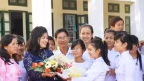 Tại sao cử nhân Tiểu học lại hưởng lương trung cấp? ảnh 2