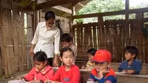 Giáo viên công tác ở miền núi mong mỏi được chuyển công tác về đồng bằng (Ảnh minh họa: Baotintuc.vn)