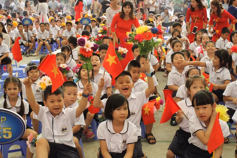Thầy và trò trường Everest phấn đấu trở thành ngôi trường tiêu biểu của Thủ đô ảnh 5