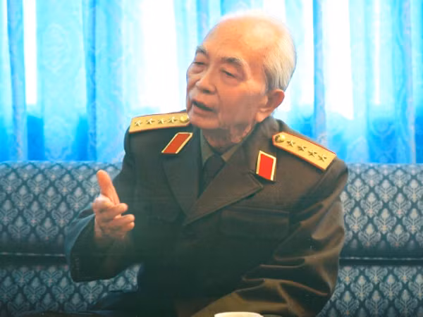 Đại tướng Võ Nguyên Giáp. Đại tướng Võ Nguyên Giáp.