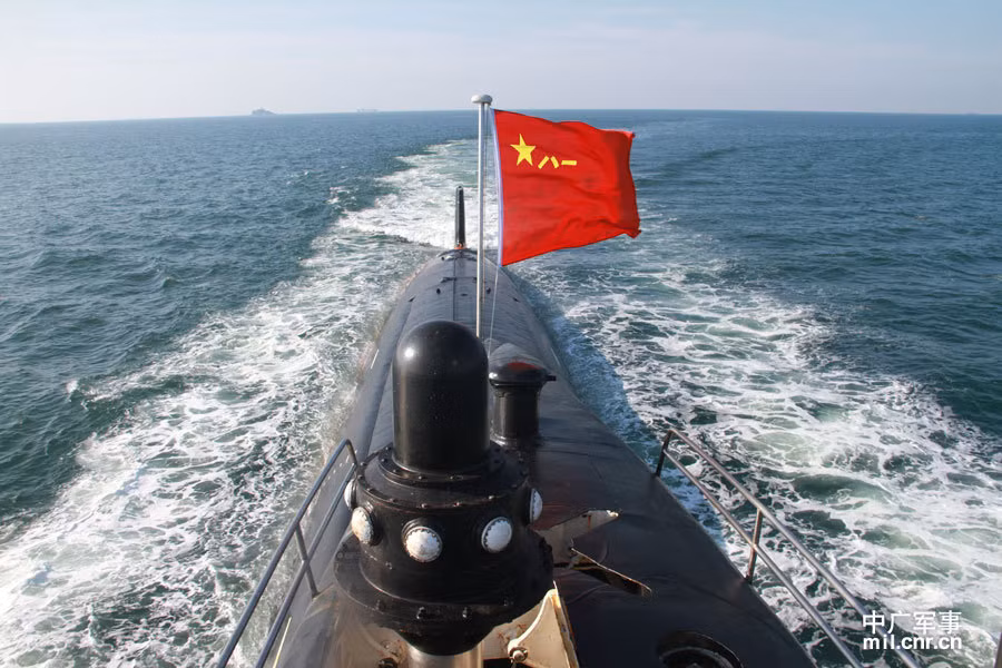 Tàu ngầm Trung Quốc.