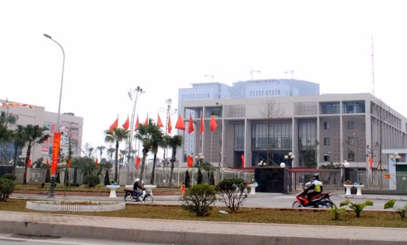 Trụ sở làm việc của UBND quận Hà Đông. Ảnh Internet.
