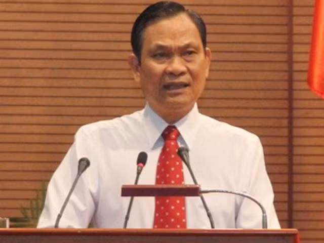 Bộ trưởng Nội vụ Nguyễn Thái Bình: "Tỷ lệ cán bộ, công chức không hoàn thành nhiệm vụ trên dưới 1%" (Ảnh: Nguyễn Hưng).