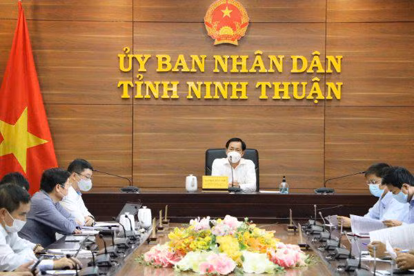 Ông Phan Tấn Cảnh – Phó Chủ tịch Uỷ ban nhân dân tỉnh Ninh Thuận phát biểu tại buổi làm việc.