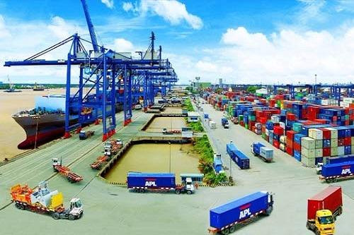 Chỉ trong nửa đầu tháng 2, cả nước tới 4 nhóm hàng xuất khẩu đạt kim ngạch từ 1 tỷ USD trở lên. (Ảnh: VGP)