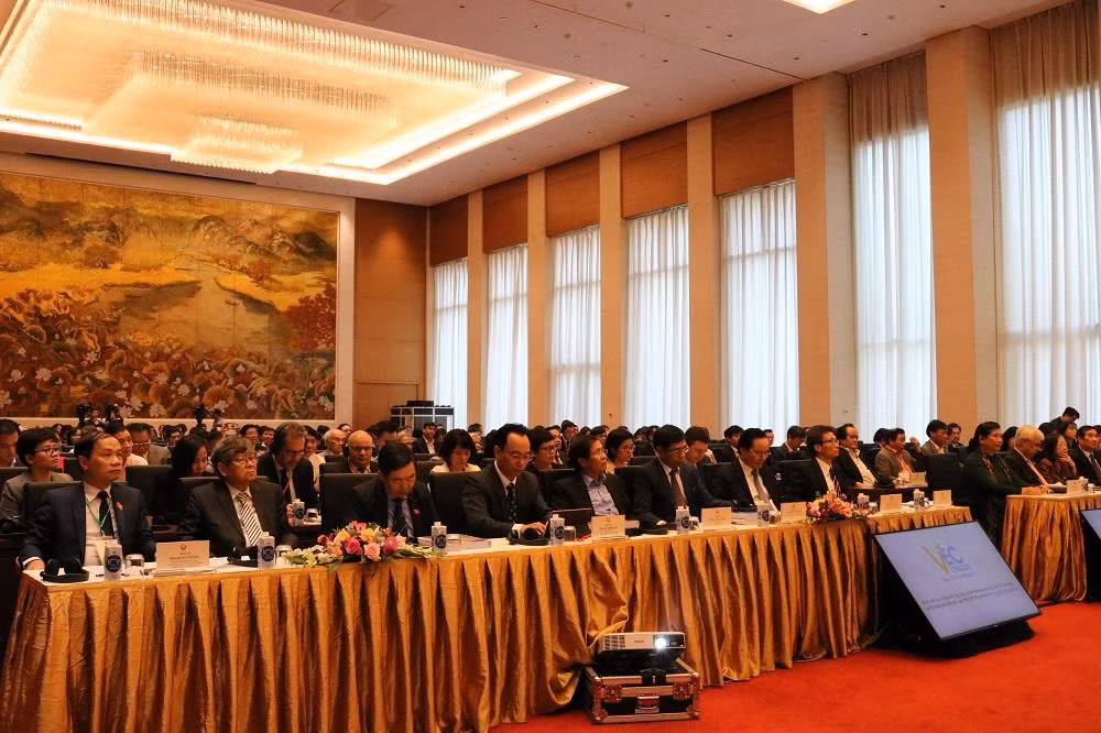 Đại biểu Phạm Tất Thắng tham dự hội thảo VEC 2020