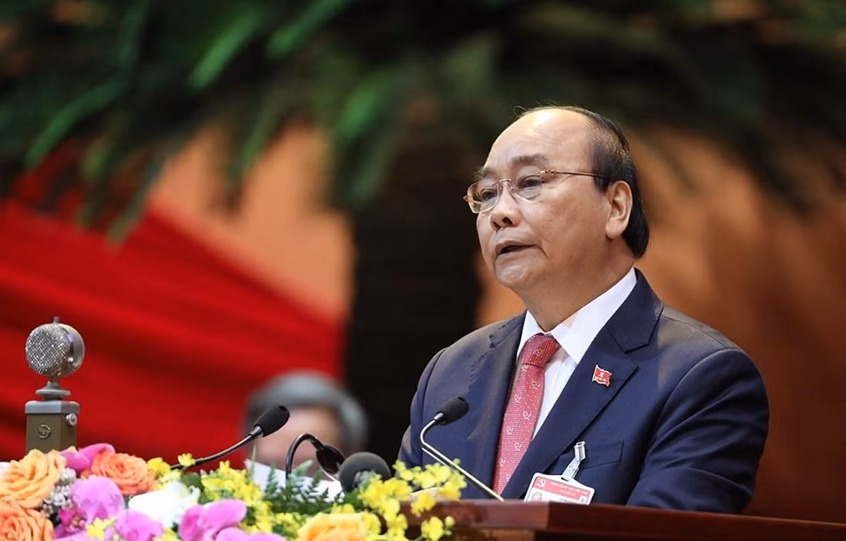 Ủy viên Bộ Chính trị, Thủ tướng Chính phủ Nguyễn Xuân Phúc thay mặt Đoàn Chủ tịch đọc Diễn văn khai mạc Đại hội. (Ảnh: TTXVN)