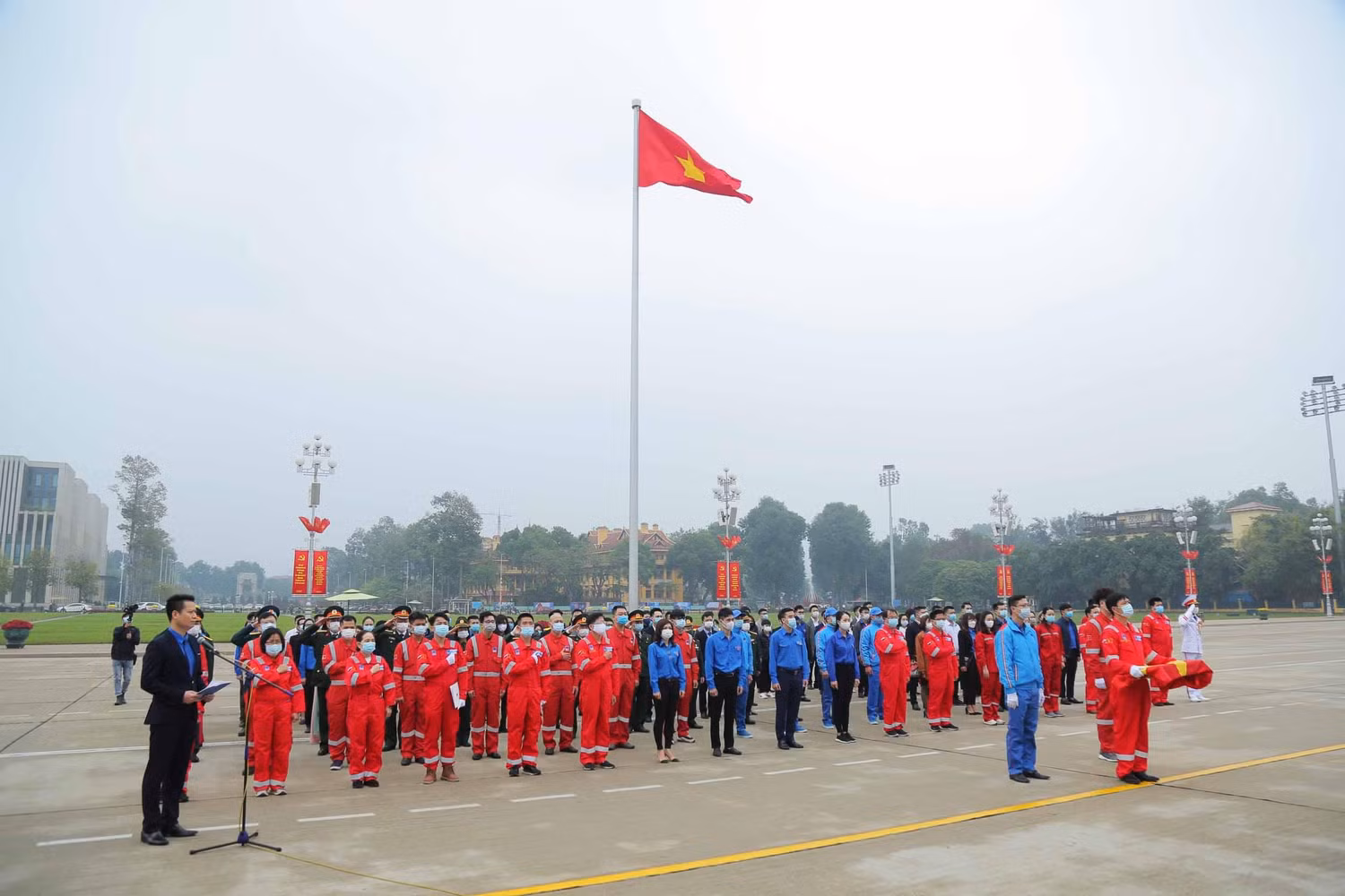 Người lao động Dầu khí làm Lễ báo công dâng Bác Người lao động Dầu khí làm Lễ báo công dâng Bác
