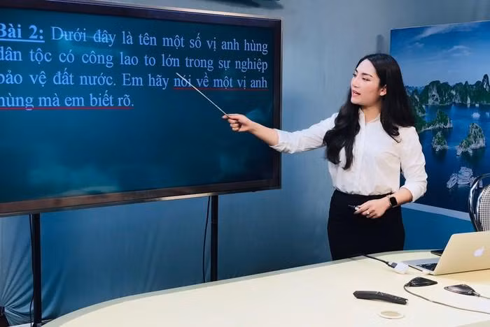 Chế độ lương và phụ cấp của giáo viên dạy học online trong thời gian học sinh nghỉ phòng dịch Covid-19 như thế nào? (Ảnh minh họa: Baoquangninh.com.vn) Chế độ lương và phụ cấp của giáo viên dạy học online trong thời gian học sinh nghỉ phòng dịch Covid-19 như thế nào? (Ảnh minh họa: Baoquangninh.com.vn)
