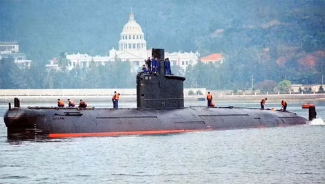 Tàu ngầm tấn công Type 035 lớp Minh. Tàu ngầm tấn công Type 035 lớp Minh.