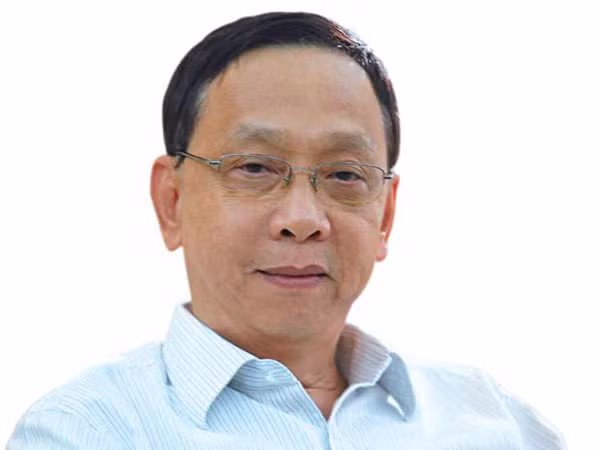 Ông Trần Mộng Hùng, từng là Tổng giám đốc đầu tiên của ngân hàng Á Châu. Sau đó, ông giữ chức vụ Chủ tịch HĐQT đến tháng 3/2008. Ông cũng là Chủ tịch Hội đồng tín dụng trong nhiều năm. Hiện ông là Chủ tịch Hội đồng sáng lập ngân hàng ACB, đồng thời là Chủ tịch Hội đồng Nhân sự và lương thưởng. Ông Trần Mộng Hùng, từng là Tổng giám đốc đầu tiên của ngân hàng Á Châu. Sau đó, ông giữ chức vụ Chủ tịch HĐQT đến tháng 3/2008. Ông cũng là Chủ tịch Hội đồng tín dụng trong nhiều năm. Hiện ông là Chủ tịch Hội đồng sáng lập ngân hàng ACB, đồng thời là Chủ tịch Hội đồng Nhân sự và lương thưởng.