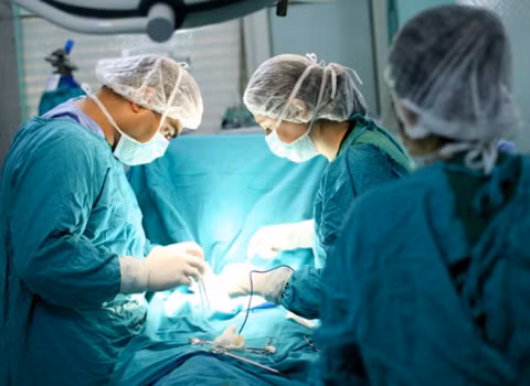 Chúng tôi không chờ được khen tặng, tôn vinh chỉ mong bớt đi những lời chê trách. Ảnh minh họa: Internet Chúng tôi không chờ được khen tặng, tôn vinh chỉ mong bớt đi những lời chê trách. Ảnh minh họa: Internet