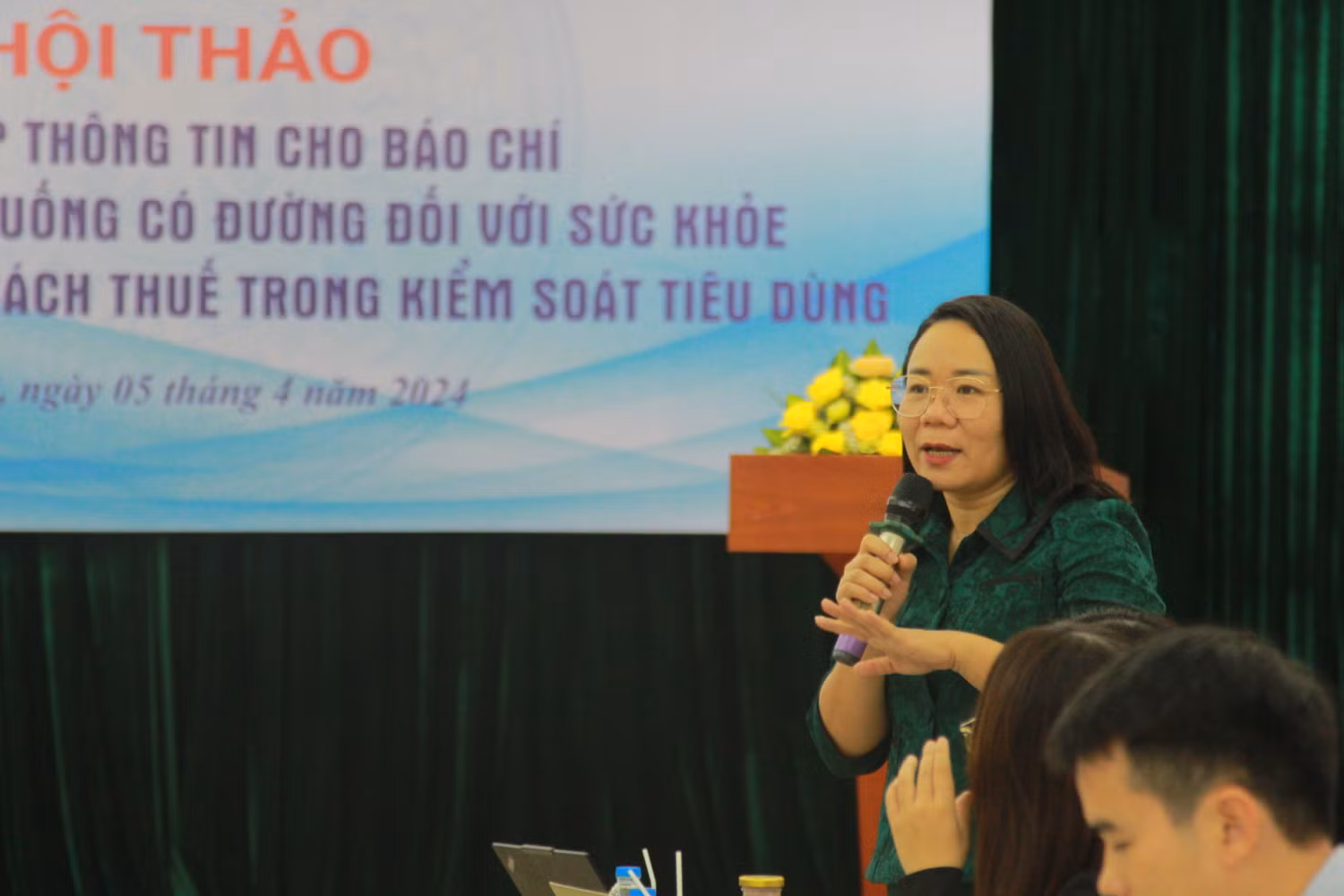 hoi-thao-do-uong-co-con (3).JPG