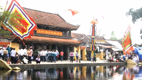 Lễ hội của chùa vào ngày 4/1 âm lịch.