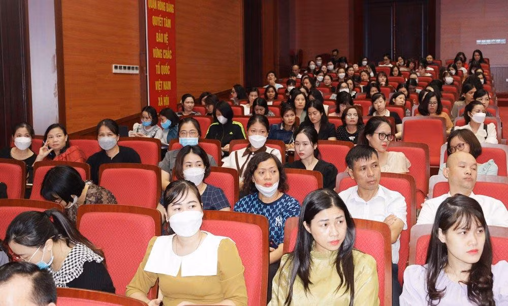 Các đại biểu tham dự hội thảo (Ảnh: LT)