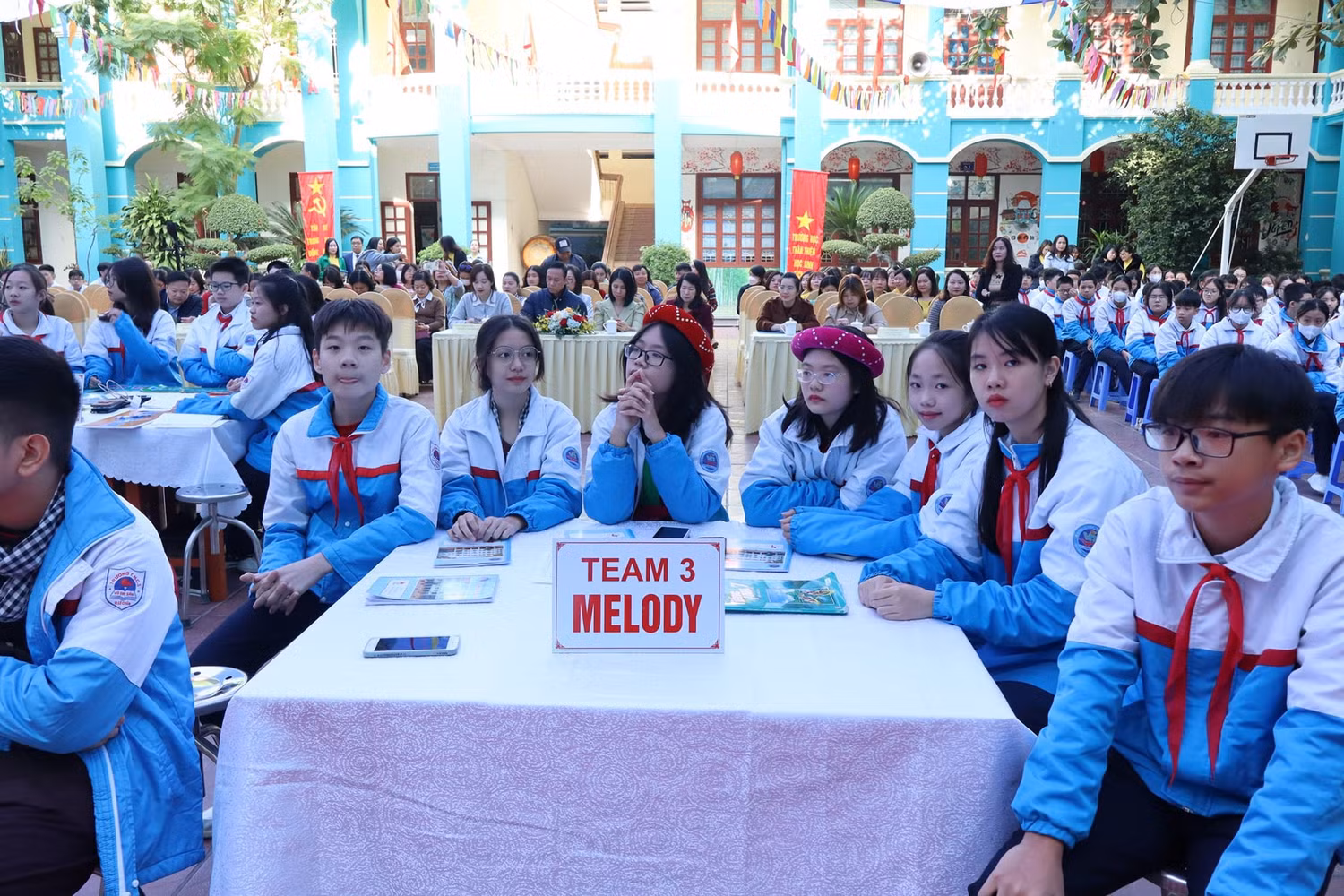 Học sinh hào hứng tham gia các hoạt động tại chuyên đề (Ảnh: LT)