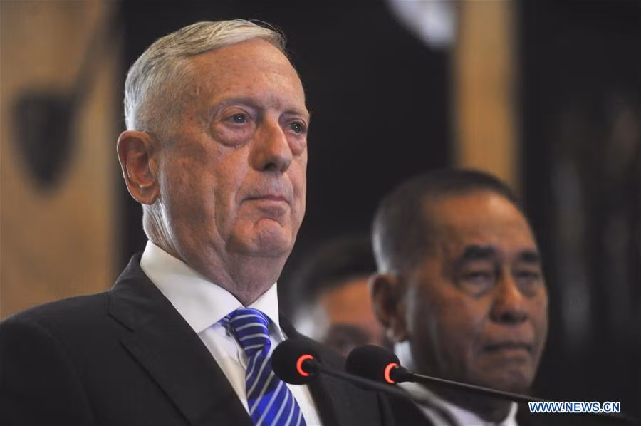 Bộ trưởng Quốc phòng Mỹ James Mattis thăm Indonesia tuần qua, ảnh: Tân Hoa Xã.