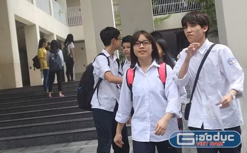 Học sinh đã bớt khổ vì các cuộc thi rồi ảnh 2 Học sinh đã bớt khổ vì các cuộc thi rồi ảnh 2