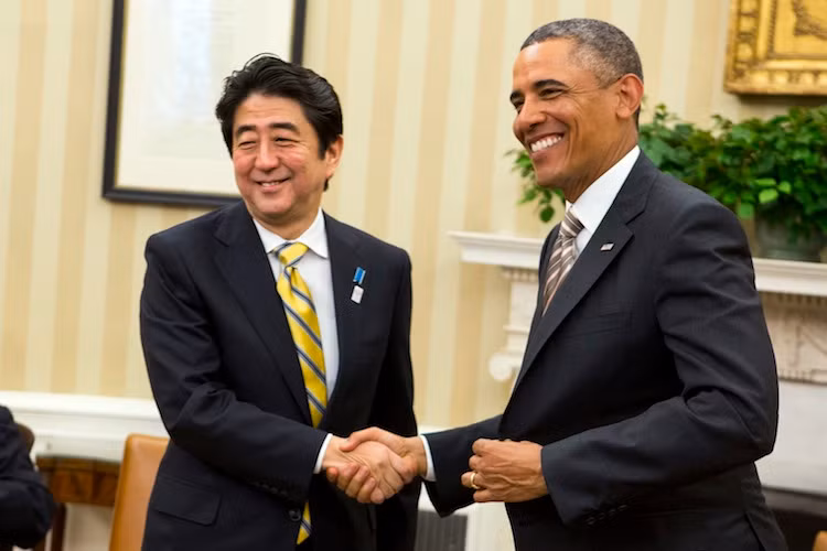 Tổng thống Mỹ Barack Obama và Thủ tướng Nhật Bản Shinzo Abe.