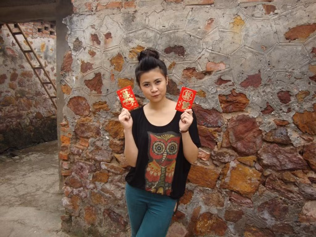 Sở thích của Minh Thư là nghe nhạc, xem phim, nấu ăn. Niềm đam mê lớn nhất của cô là múa.
