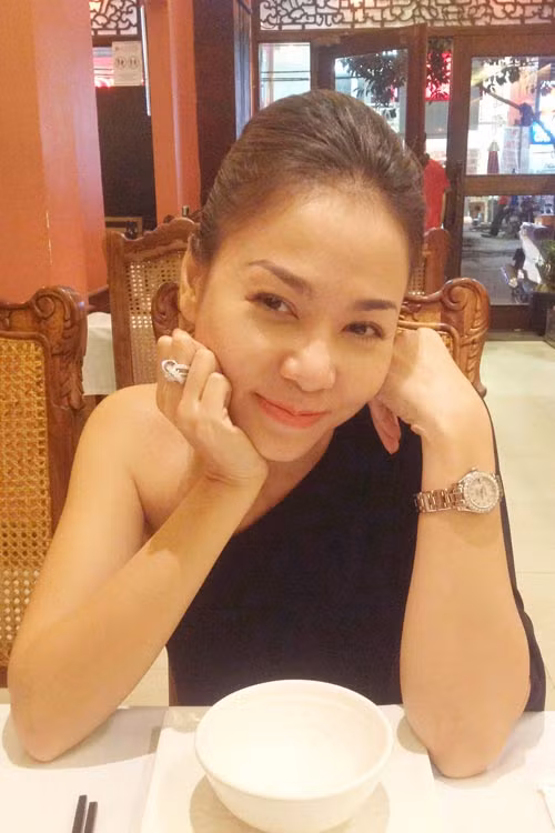 Hiện tại, Thu Minh đang rất thành công trong công việc và cũng rất hạnh phúc trong chuyện tình cảm. Hiện tại, Thu Minh đang rất thành công trong công việc và cũng rất hạnh phúc trong chuyện tình cảm.