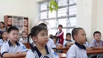 Mập mờ bảo hiểm tự nguyện và bắt buộc trong nhà trường ảnh 3 Mập mờ bảo hiểm tự nguyện và bắt buộc trong nhà trường ảnh 3