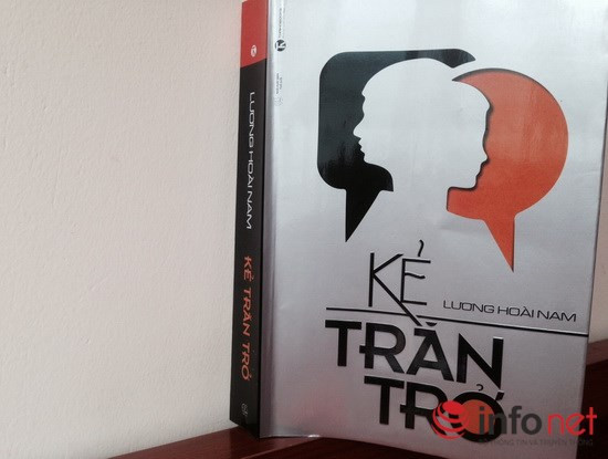 Giáo sư Ngô Bảo Châu tham gia giao lưu ra mắt sách “Kẻ trăn trở” ở Hà Nội (Ảnh: infonet.vn).
