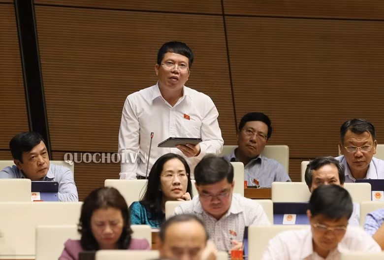 Đại biểu Nguyễn Văn Hiển – đoàn Lâm Đồng. Ảnh: Quochoi.vn