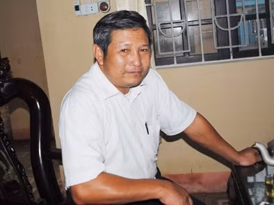 Bí thư Đảng ủy Yên Bài Nguyễn Xuân Giúp: "Tôi sai vì đã quá tin vào anh em địa chính". Bí thư Đảng ủy Yên Bài Nguyễn Xuân Giúp: "Tôi sai vì đã quá tin vào anh em địa chính".