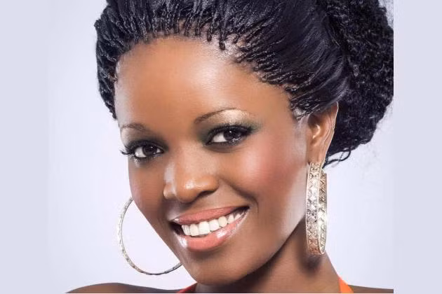 Hoa hậu Gabon – Marie Noelle, 22 tuổi, cao 1.70m, hiện cô là sinh viên ở thành phố Libreville.